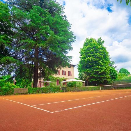 B & B Villa Dell'Usignolo Nerviano Kültér fotó