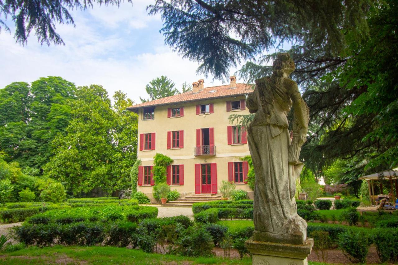 B & B Villa Dell'Usignolo Nerviano Kültér fotó